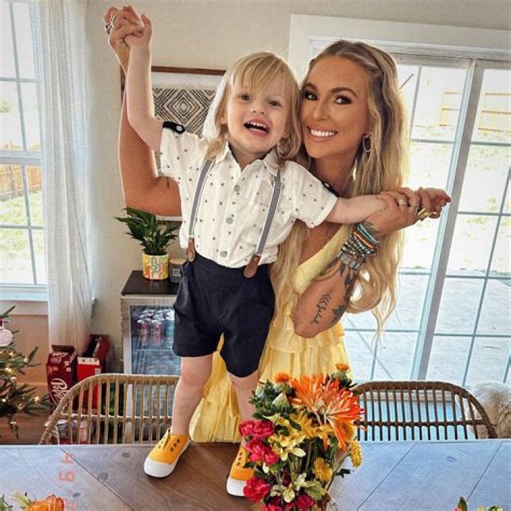 Discover The Elusive Age Of Katie Smith Morgan Wallen